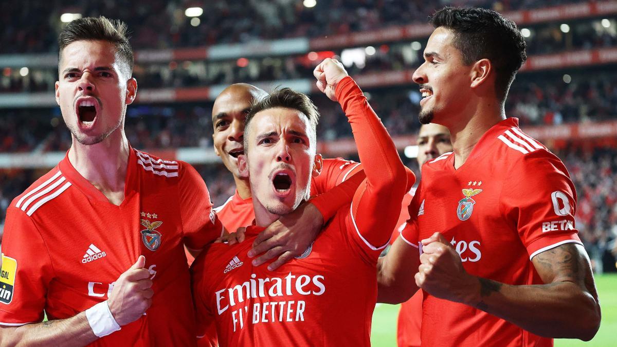 Jugadores del Benfica en la celebración del primer gol ante el Braga