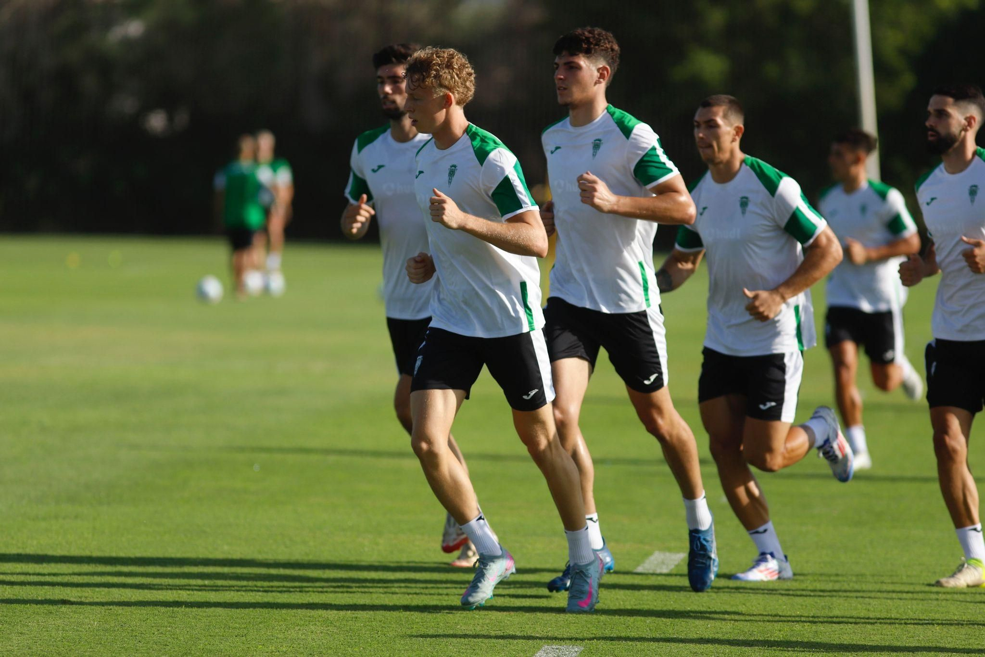 El primer entrenamiento de la pretemporada del Córdoba CF, en imágenes