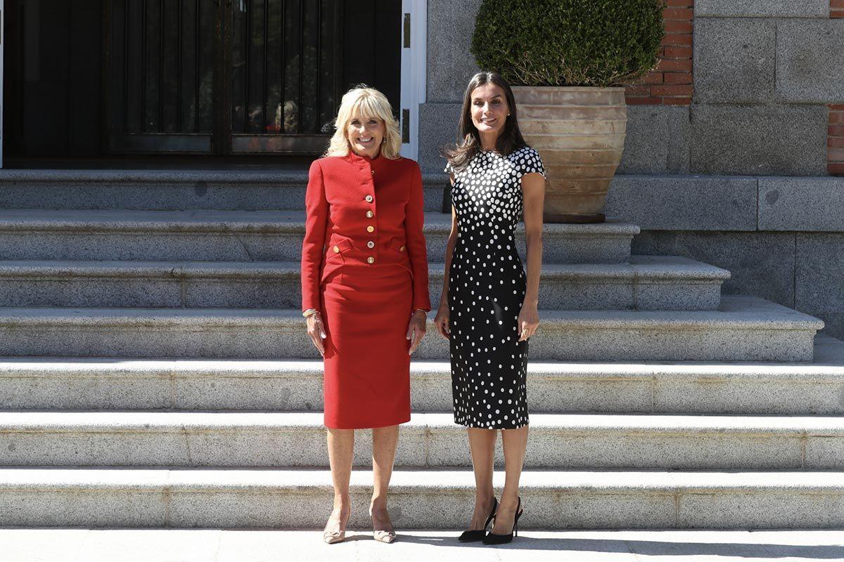 La reina Letizia con Jill Biden en el palacio de la Zarzuela