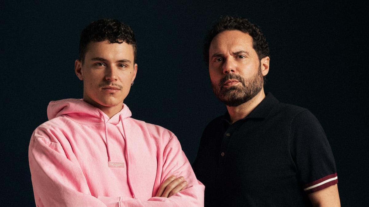 Arón Piper y Aitor Gabilondo, protagonista y creador de ’El silencio’.