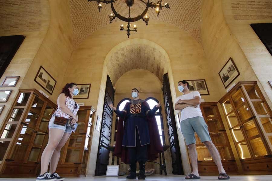 El castillo de Almodóvar reabre al turismo de interior