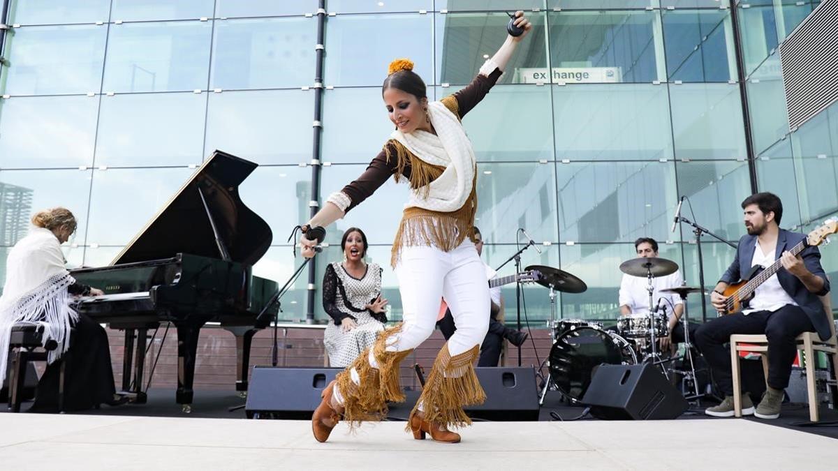 Concierto de Tablao de Músics en el Aeroport Josep Tarradelles Barcelona-El Prat.