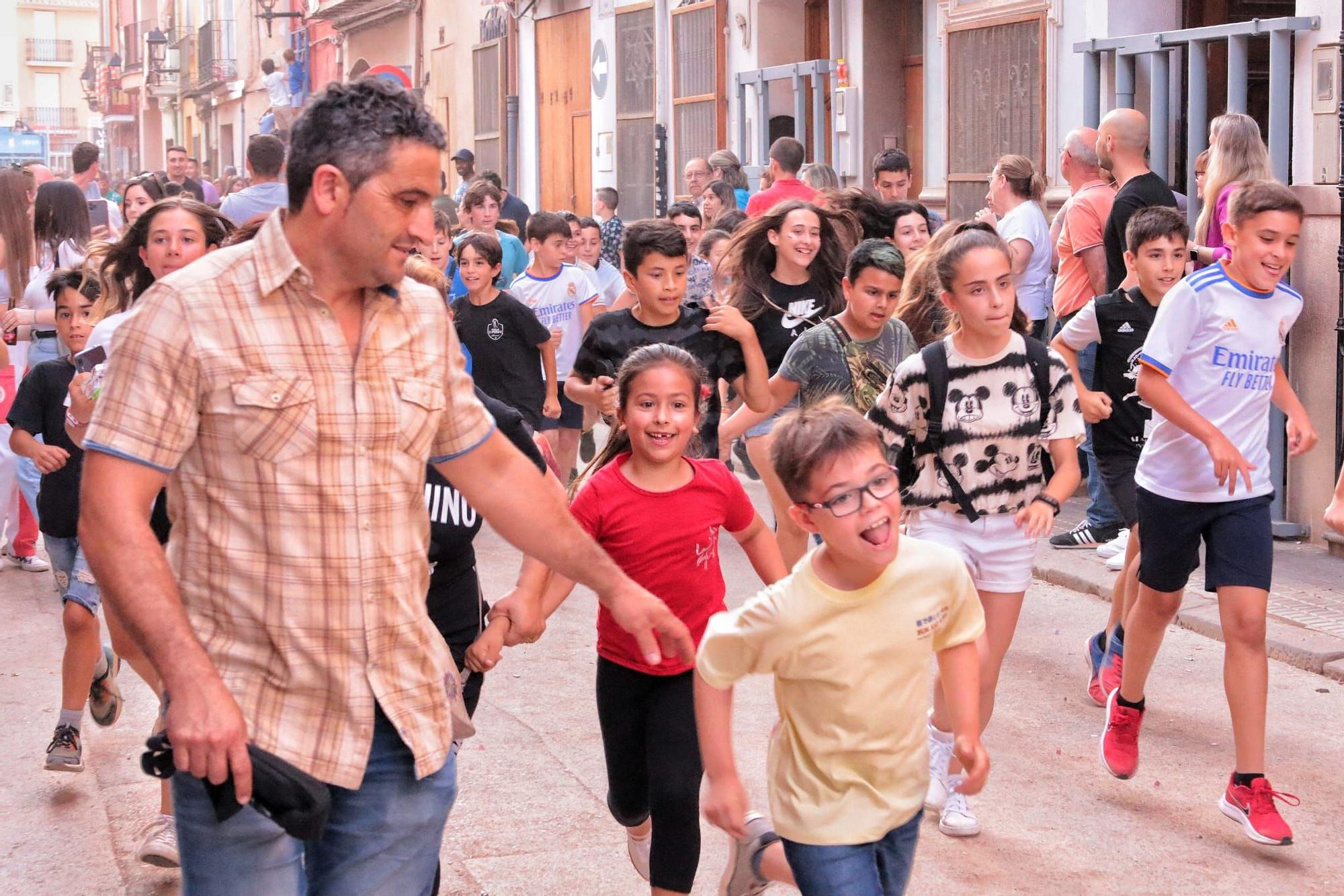 Todas las fotos del último sábado de fiestas de Almassora