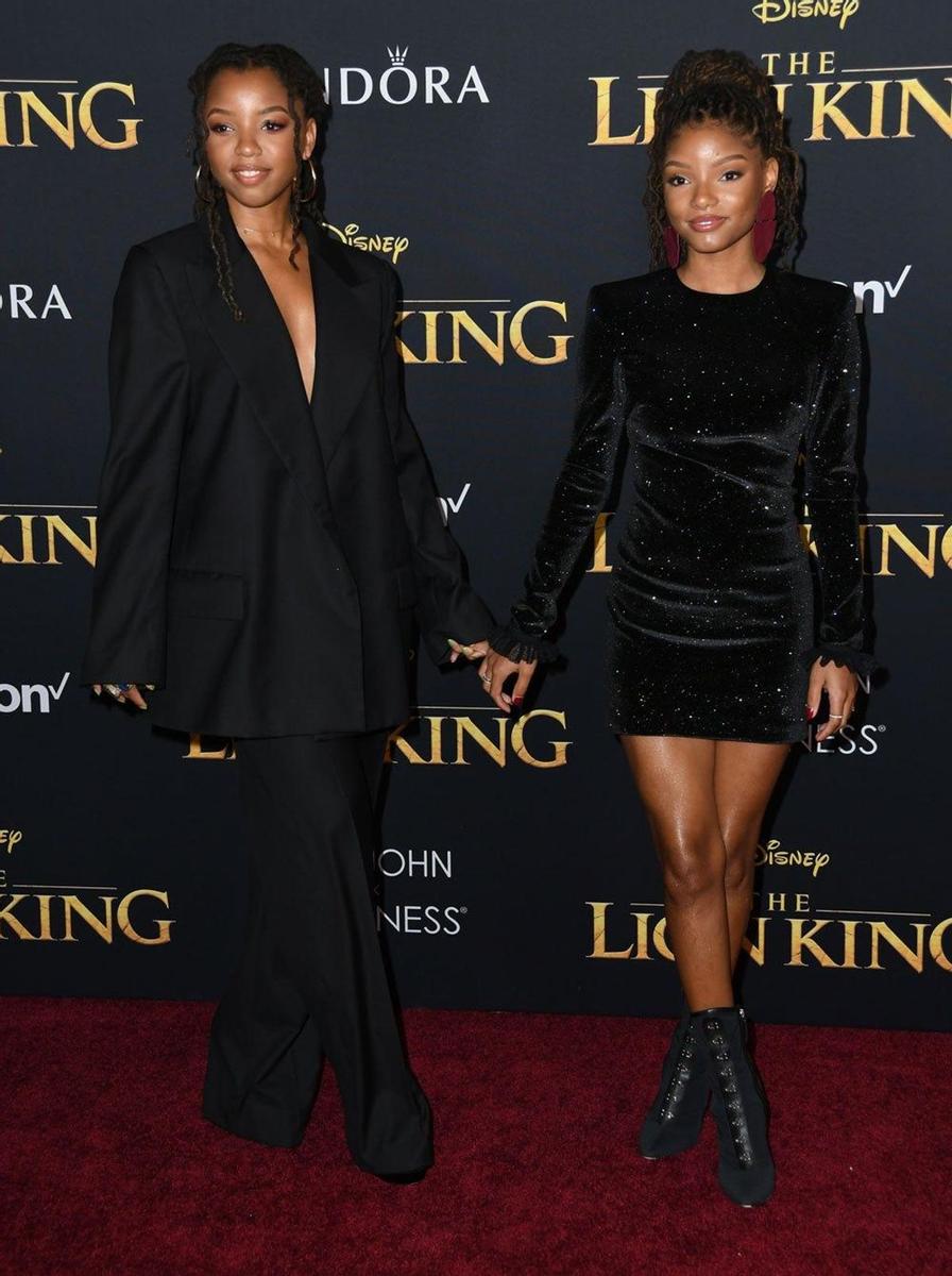 Las hermanas Chloe y Halle Bailey en el estreno de 'El Rey León'