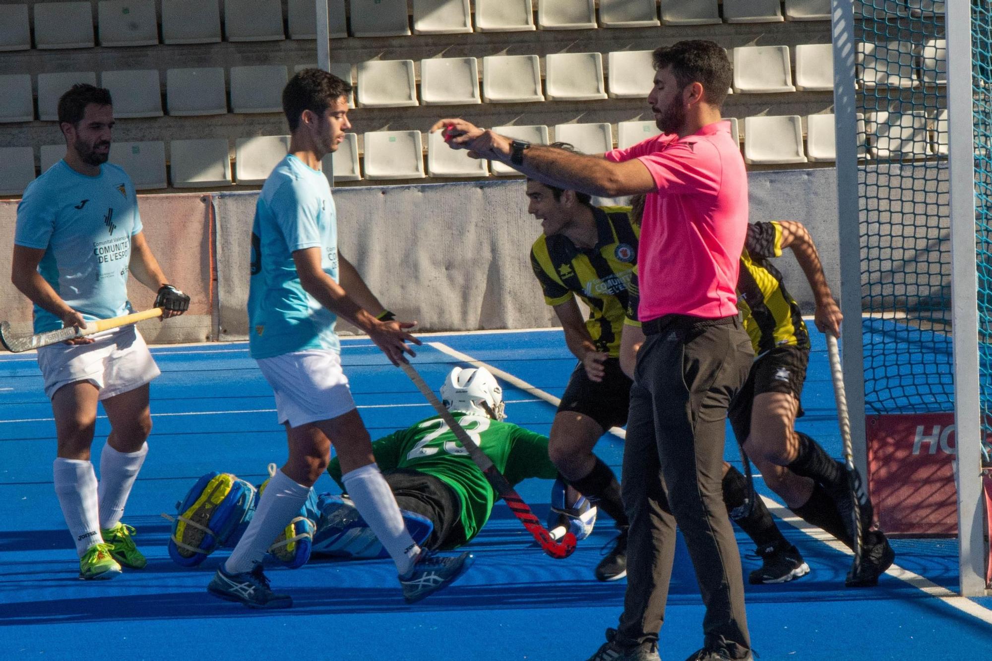 En la categoría masculina, Carpesa y Giner de los Ríos protagonizaron un espectacular derbi valenciano que acabó 5-5.