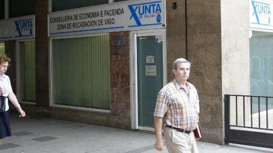Oficina de recaudación de Facenda en Vigo.  // José Lores
