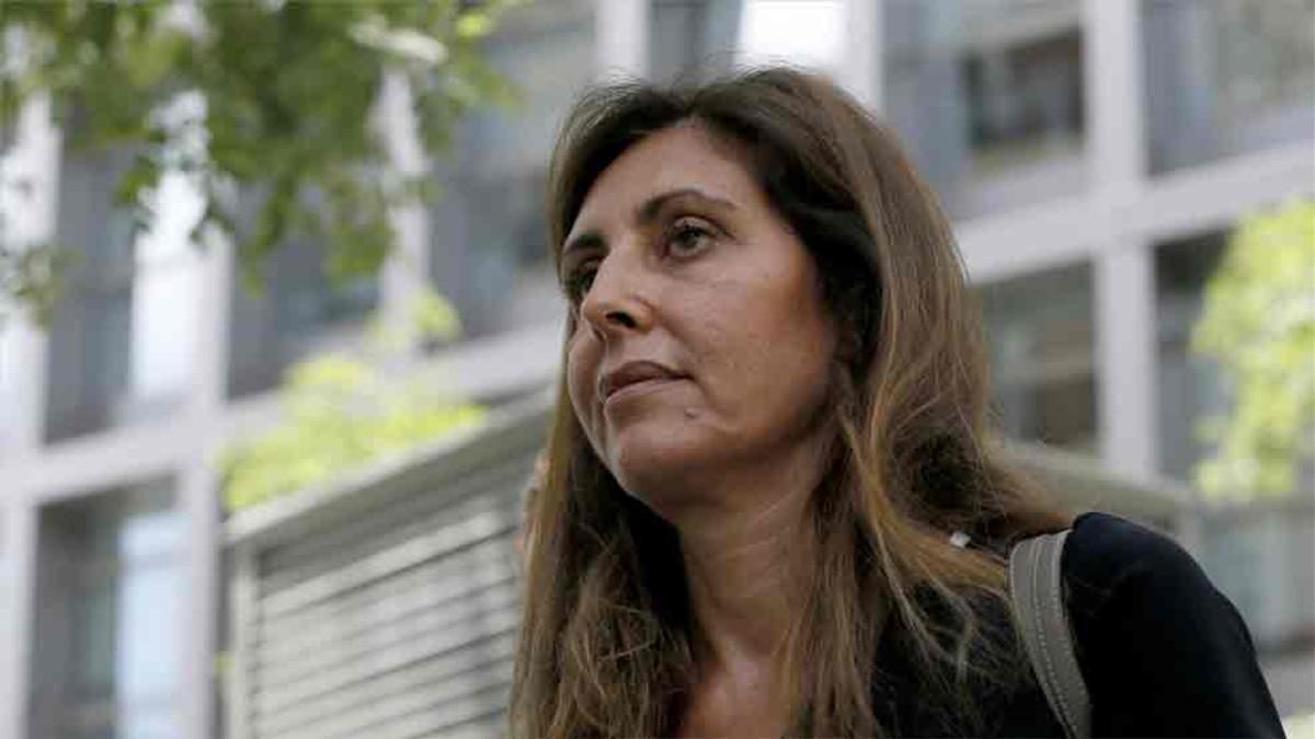 Marta Pineda, esposa de Sandro Rosell, que lleva más de 9 meses en prisión