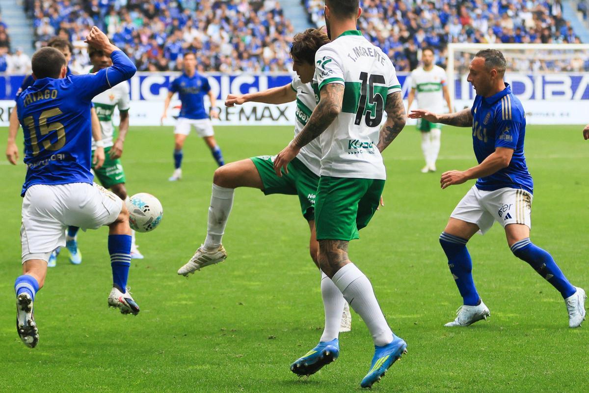 Real Oviedo - Elche CF, en imágenes