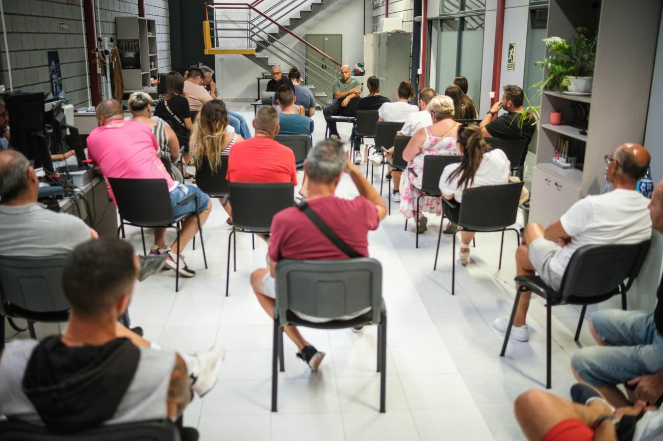 Reunión del concejal de Fiestas con los grupos del Carnaval