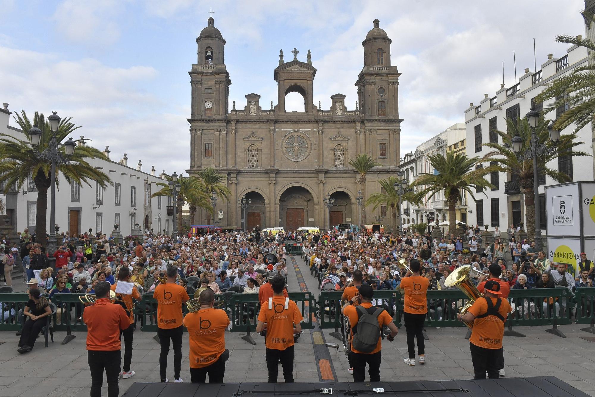 Festival Canariona en la Plaza de Santa Ana