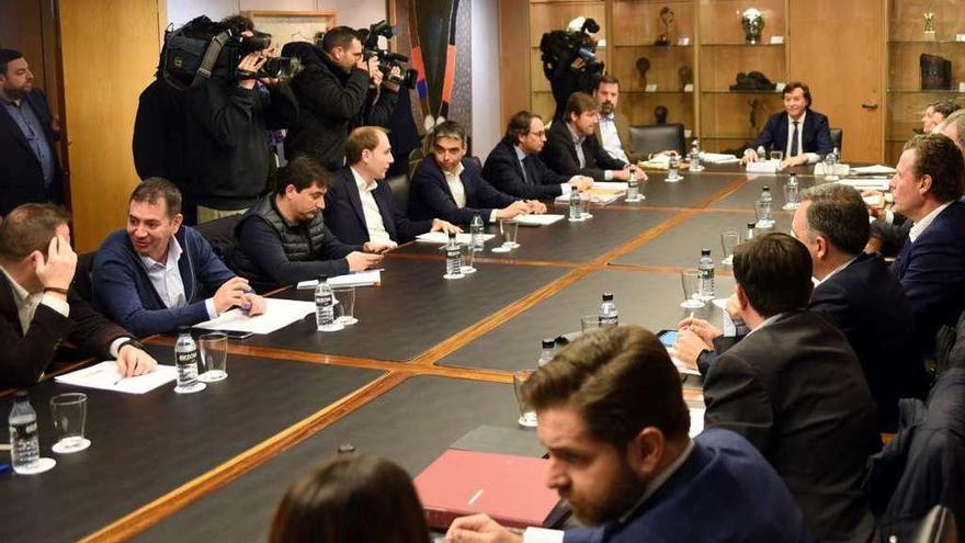 Imagen de la reunión de ayer en la sede del Consejo Superior de Deportes. // Europa Press