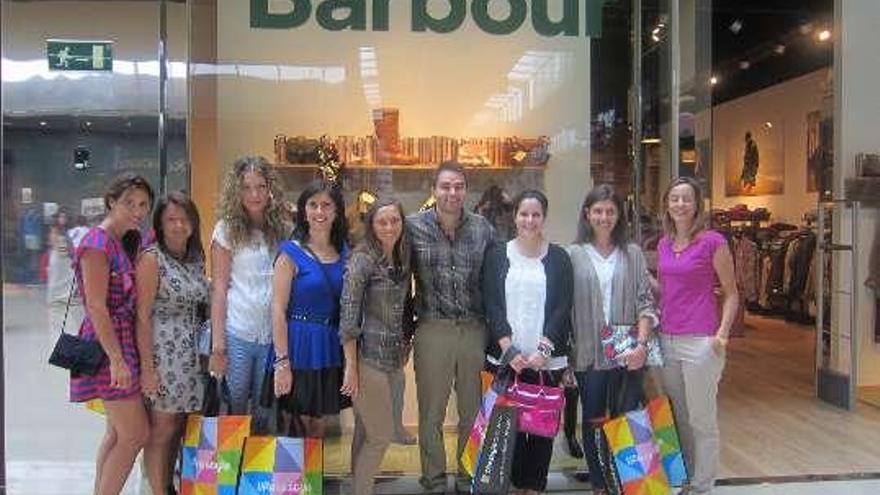 Blogueras de moda inauguran en The Style Outlets la primera tienda en  Galicia de la firma Barbour - La Opinión de A Coruña