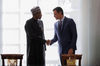 España prevé reforzar el suministro de gas y petróleo procedente de Nigeria