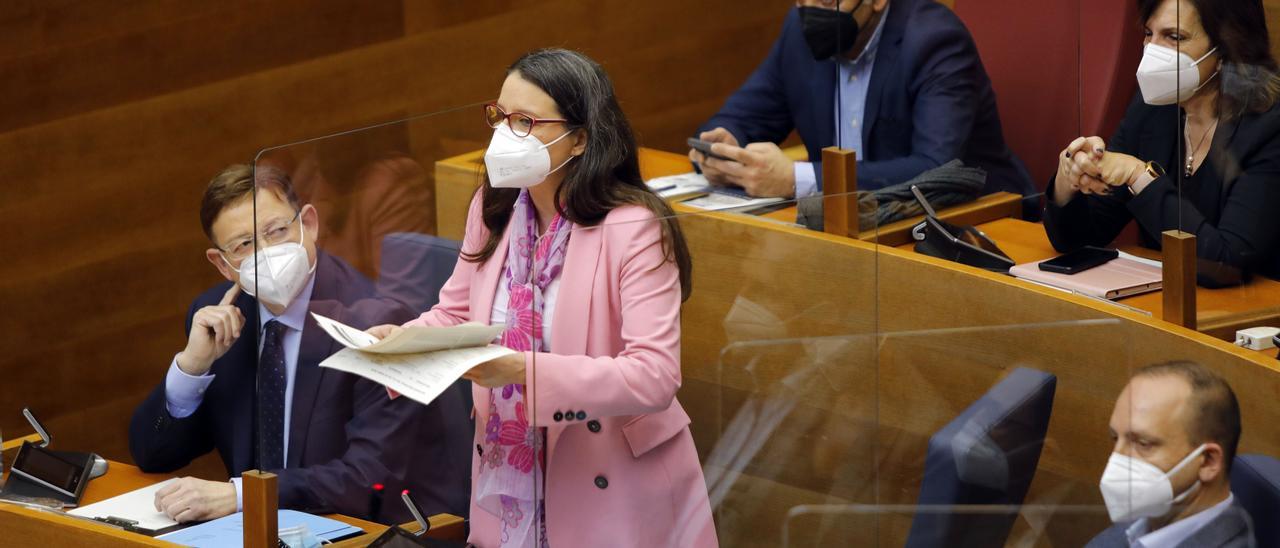 Oltra, en una reciente sesión de control al Consell en las Corts.