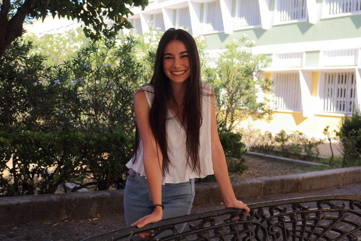 Laura Melgar, en el campus de la Universidad Pablo de Olavide de Sevilla