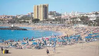 Canarias mantiene sus 60 'Banderas Azules' este verano
