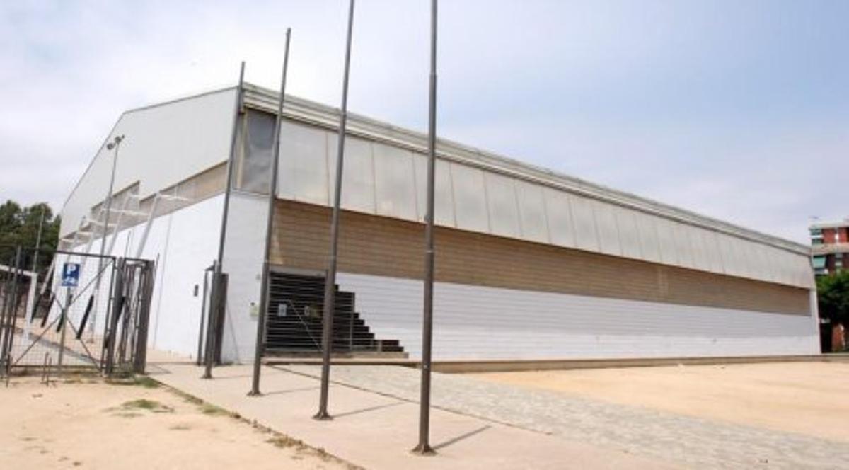 Comencen les obres de reforma del Poliesportiu Municipal Eusebi Millán Comencen les obres de reforma del Poliesportiu Municipal Eusebi Millán