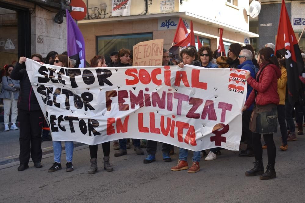 Manifestació 8-M a Berga