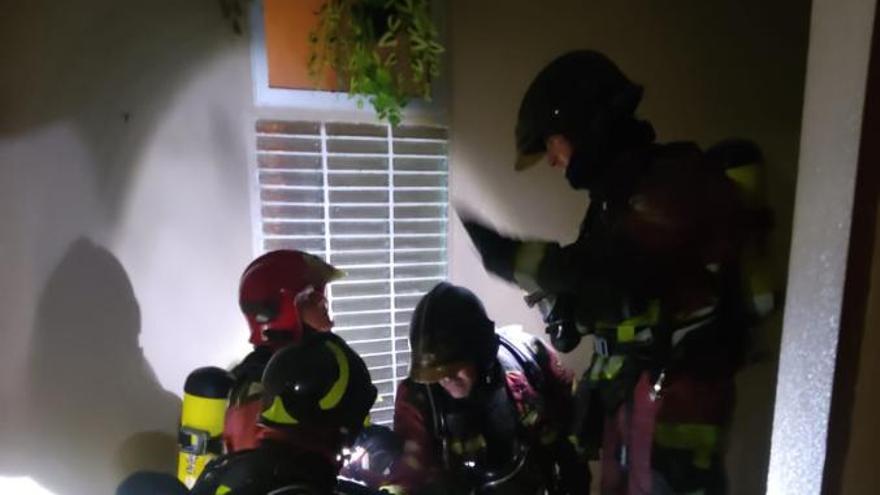 Arde una vivienda en La Paterna