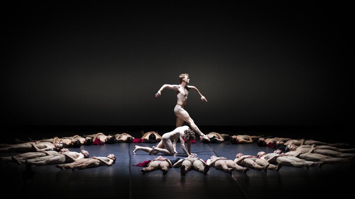 Carmina Burana por el Ballett Dortmund.