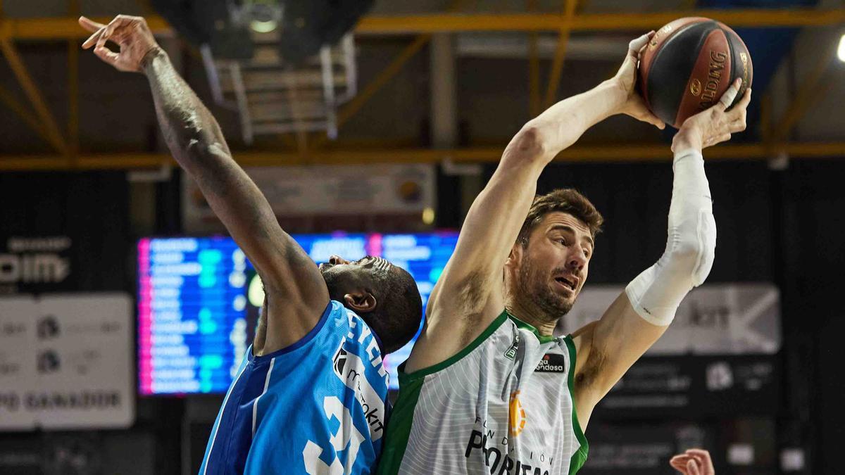 Tomic, en un partido ante el Fuenlabrada