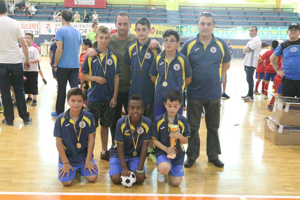 Entrega de trofeos del Torneo de La Amistad