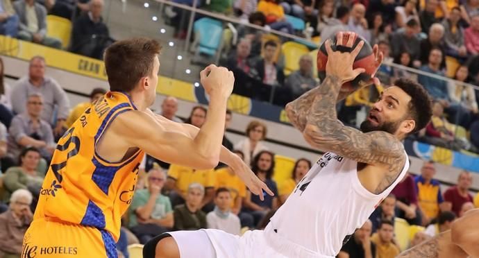 Herbalife Gran Canaria vs Real Madrid