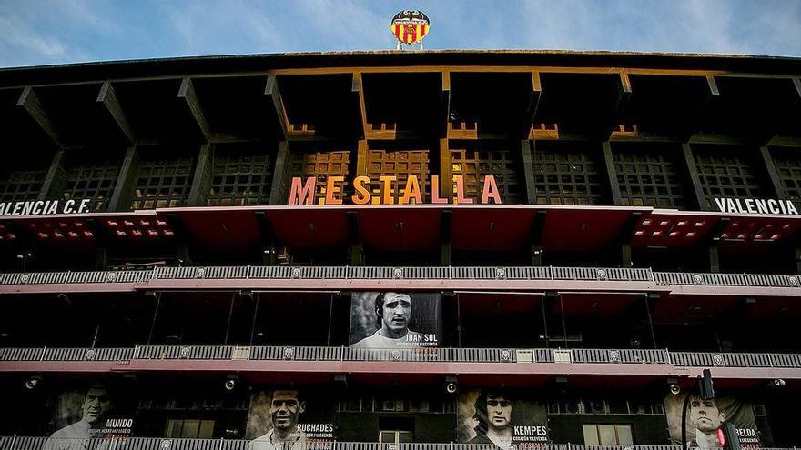 El escudo original de la fachada de Mestalla no será restaurado