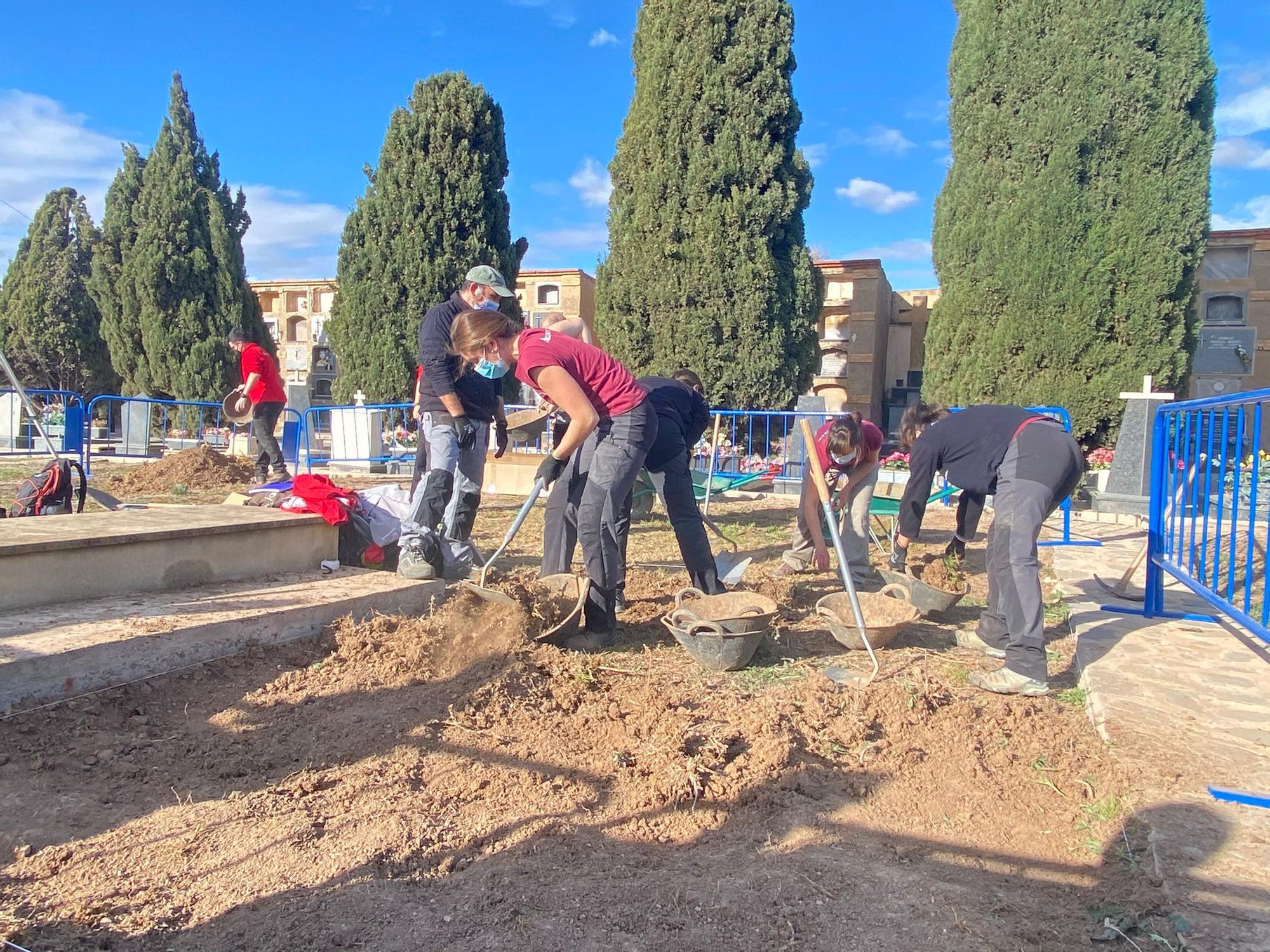 El cementerio de Alicante acoge la primera exhumación de represaliados del franquismo