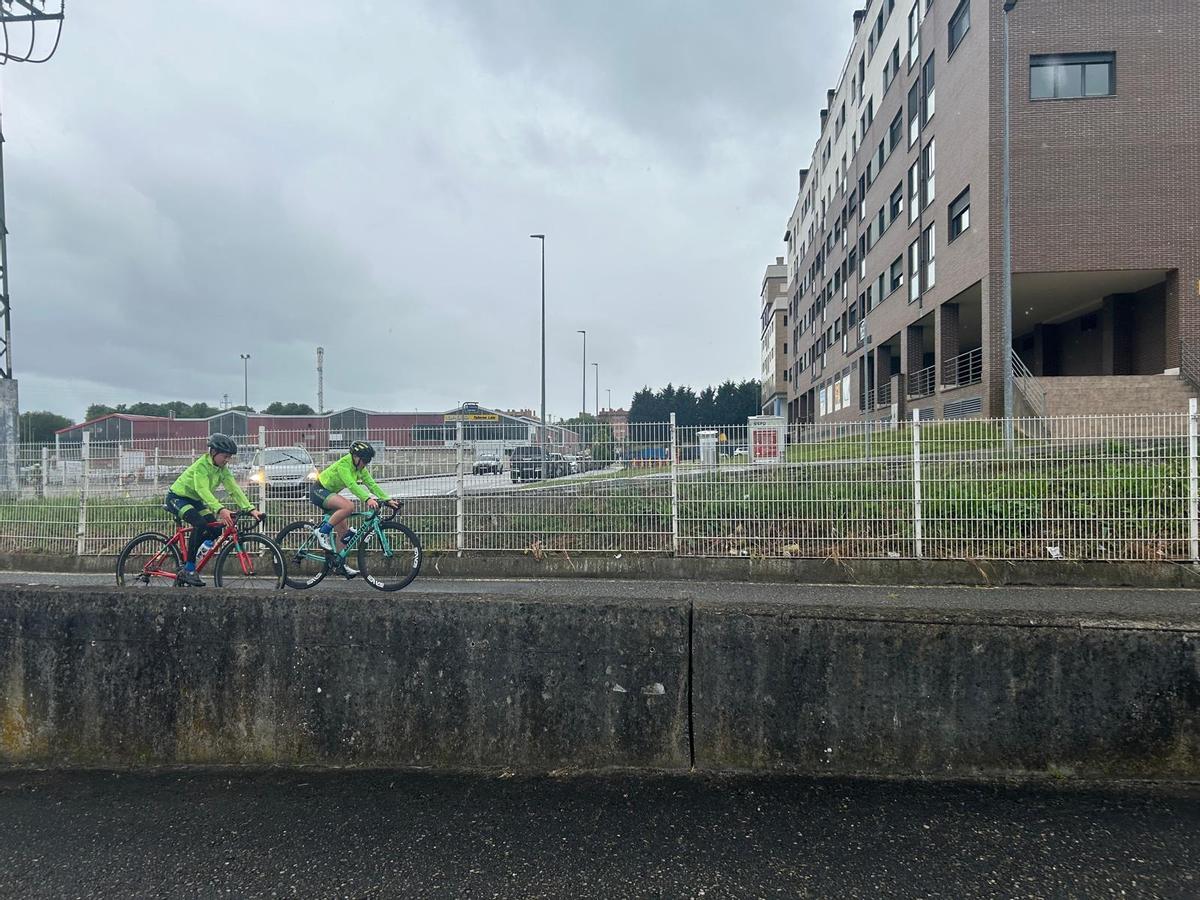 EN IMÁGENES: Entrenamiento Escuela Ciclista de Viella