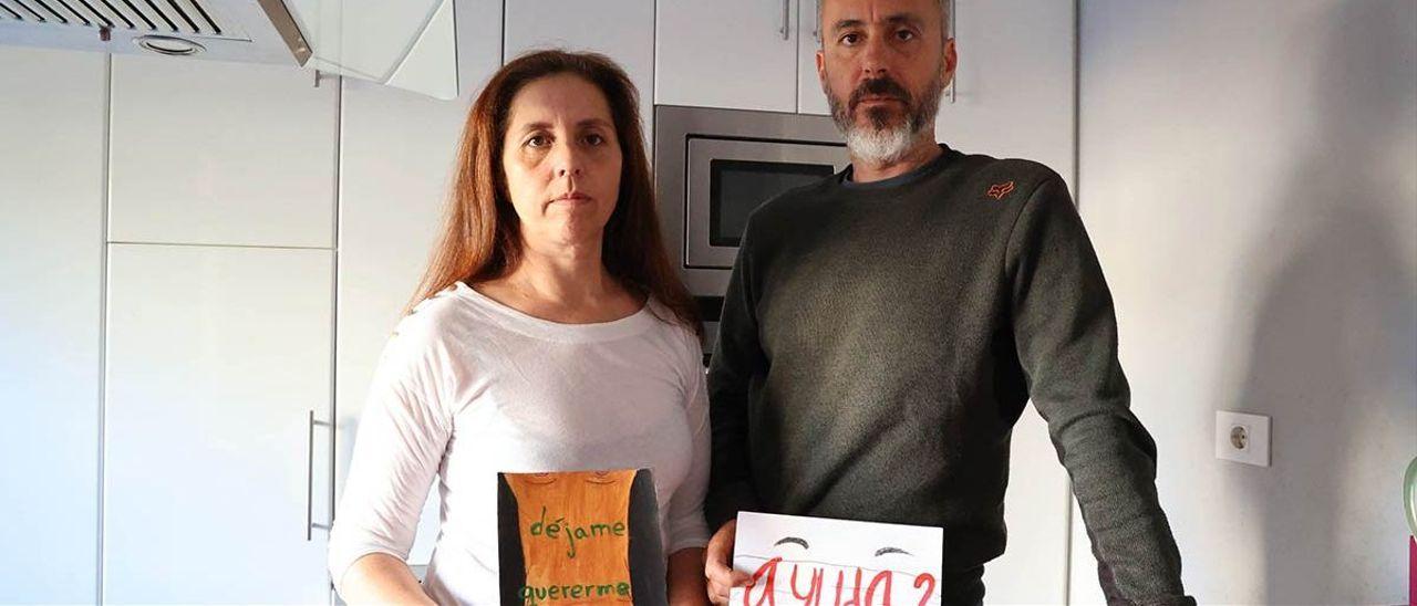 Los padres de una menor ingresada por anorexia nerviosa: “Nuestra hija no se curará en Psiquiatría&quot; Borja Melchor