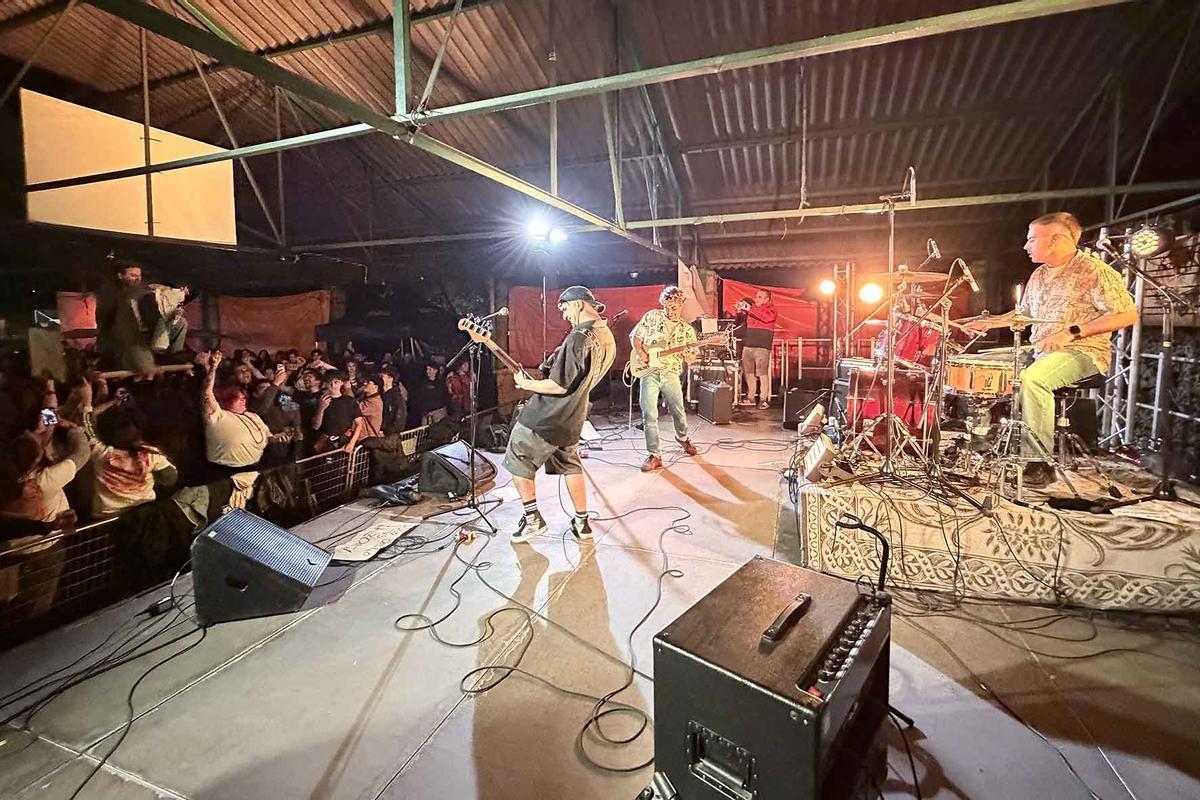 El grupo guardés Boogies, durante su concierto en Redondela.