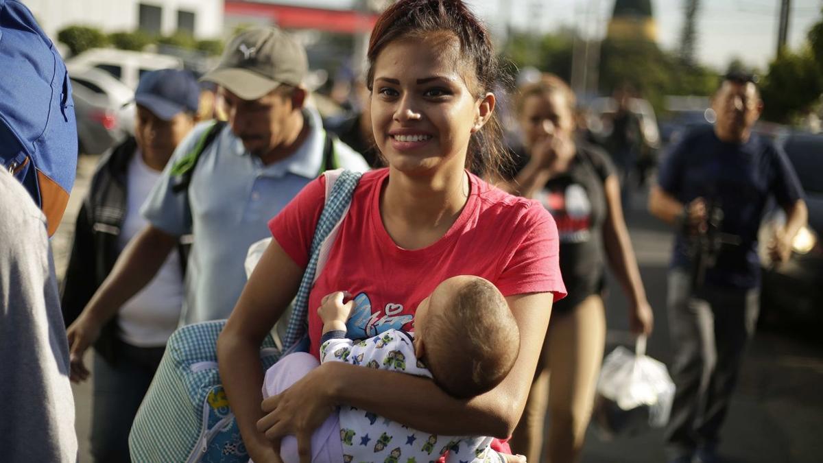 En la caravana migrante viajan unos 2.300 ni os dice la Unicef