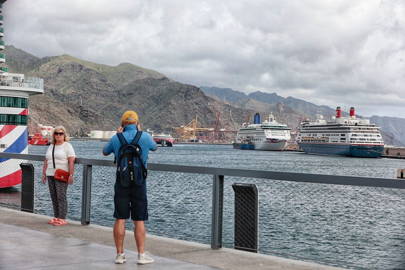 Llegada de más 8.000 cruceristas al Puerto de Santa Cruz