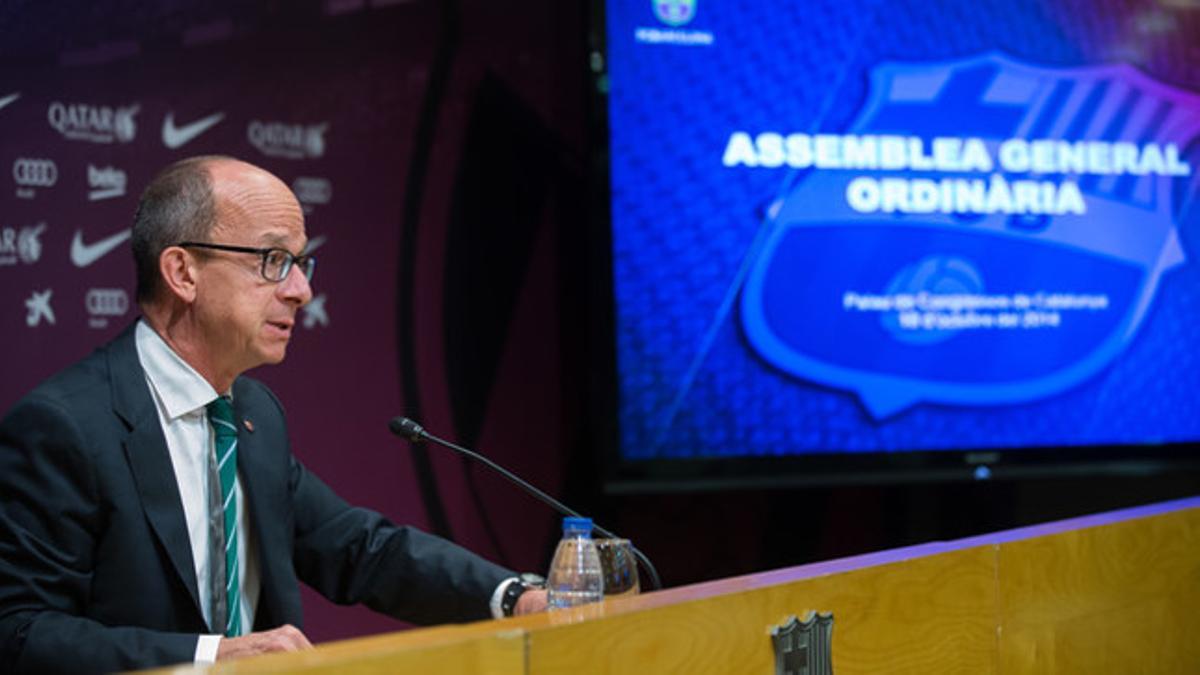 Jordi Cardoner, durante la asamblea para informar de la asamblea de compromisarios del sábado