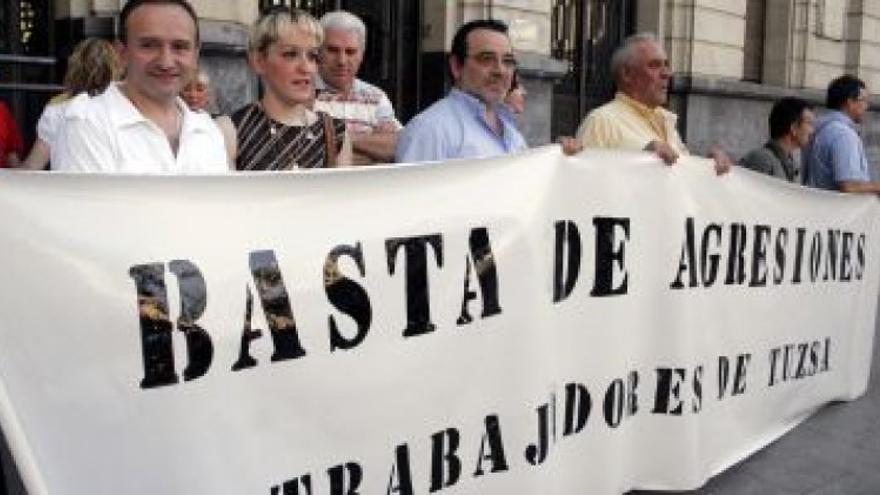 Los empleados de TUZSA salen hoy a la calle