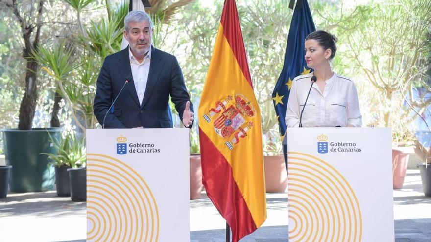 Gobierno y Canarias avanzan en una solución para la &quot;distribución vinculante&quot; de menores migrantes