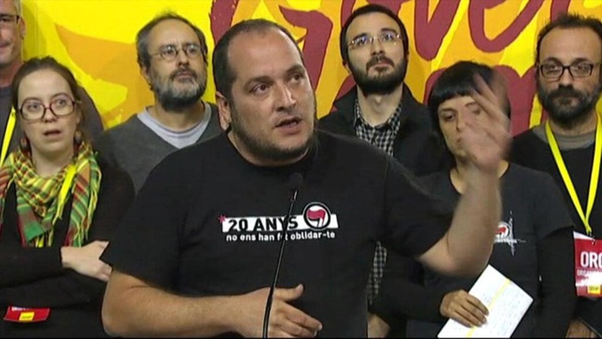 David Fernández, durante la rueda de prensa tras la asamblea en Manresa