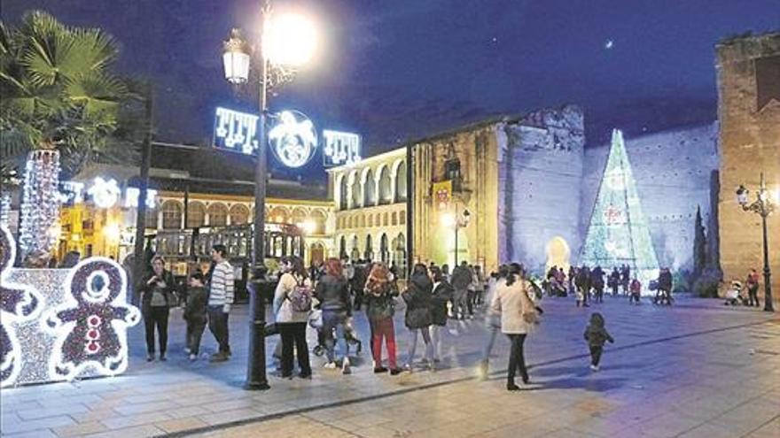 Luces y campañas comerciales animan la Navidad en los pueblos