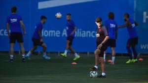 marcosl49547619 barcelona  24 08 2019 deportes ernesto valverde junto a sus 190913160803