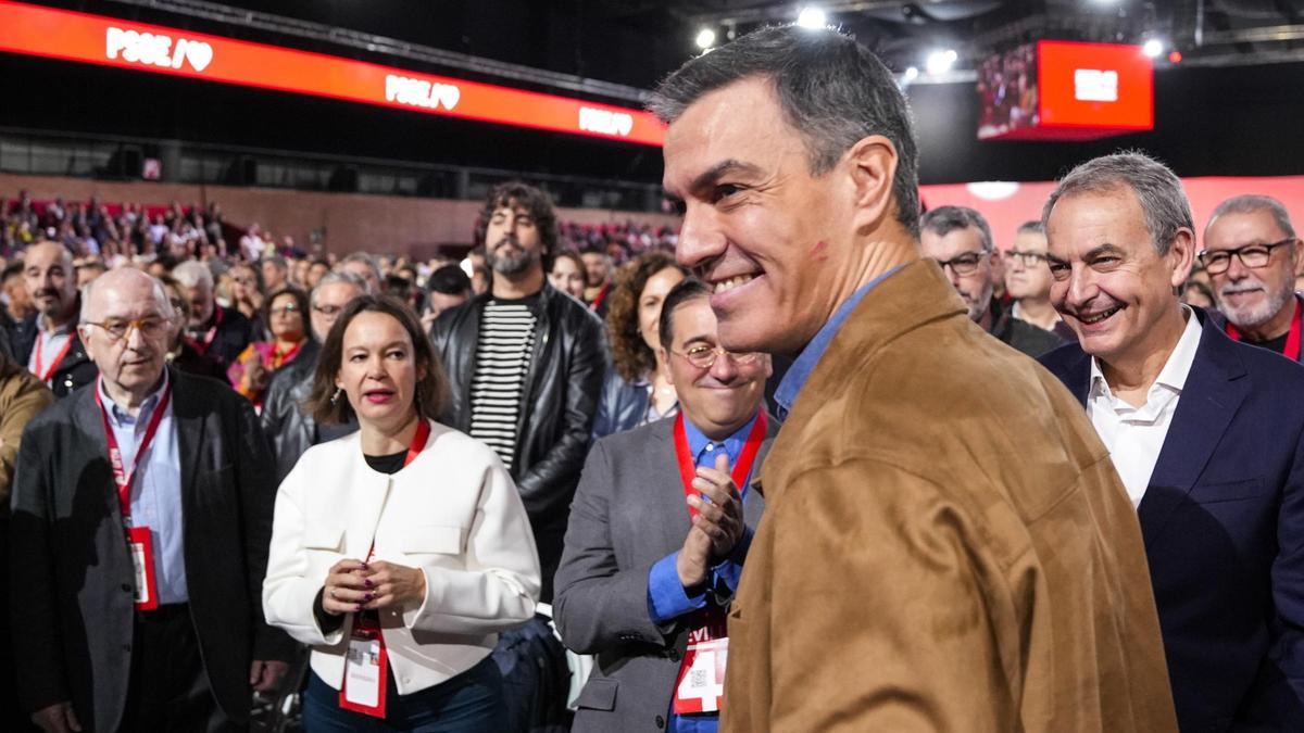 “Bizi devirmek istiyorlar, bu yüzden ileriye doğru bir adım atmalıyız”