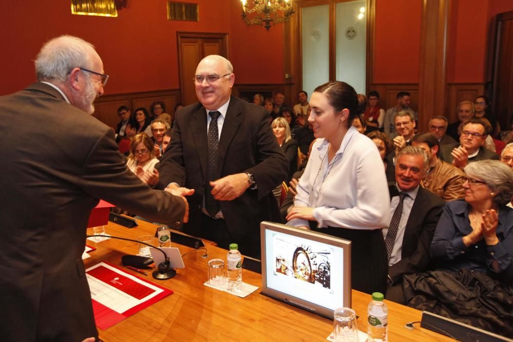 La Cambra premia 15 negocis gironins per la seva antiguitat