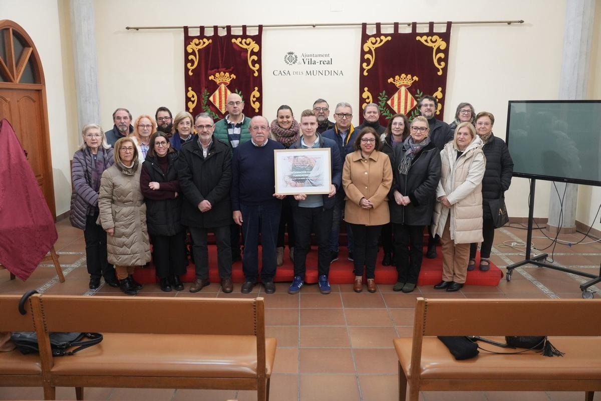 Foto de familia de la presentación del cartel.