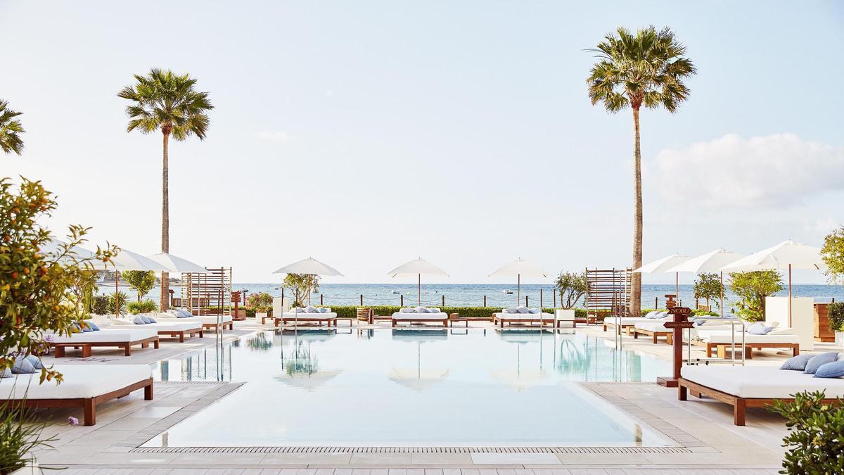 Áreas recreativas del Hotel Nobu Ibiza Bay