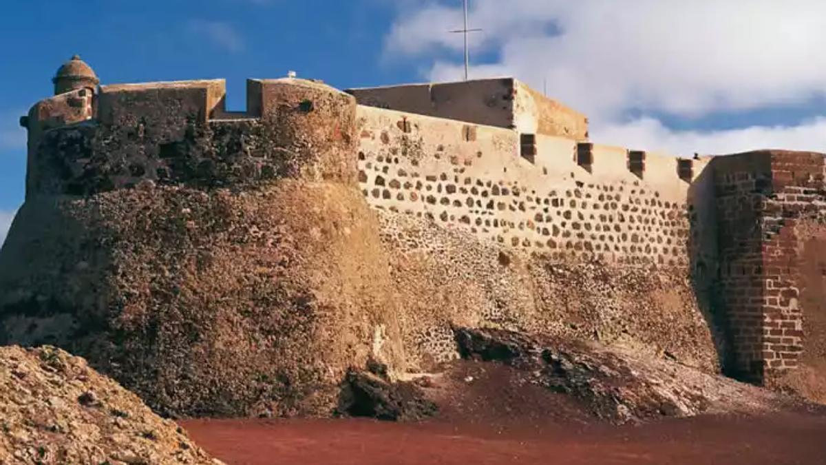 El Castillo de Santa Bárbara, en Teguise
