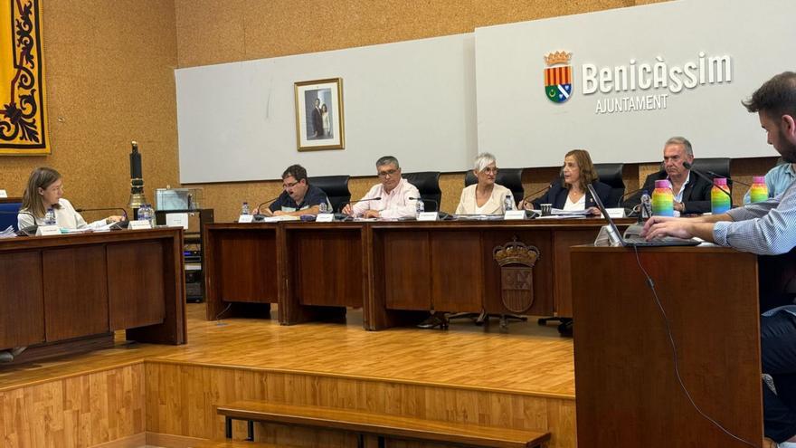 El Ayuntamiento de Benicàssim aprobó en el último pleno la modificación de crédito para amortizar. | EVA BELLIDO