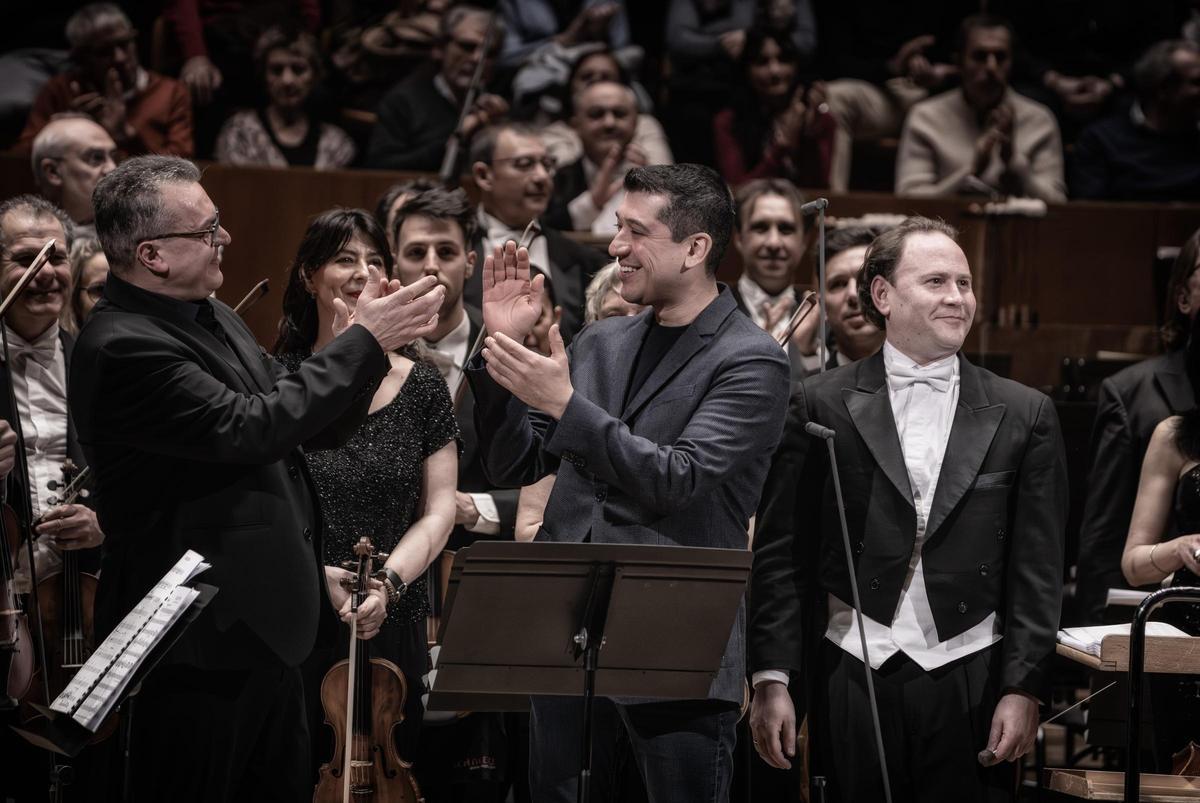 'Áurea, rapsodia concertante para clarinete y orquesta', dirigida por Christian Vásquez.