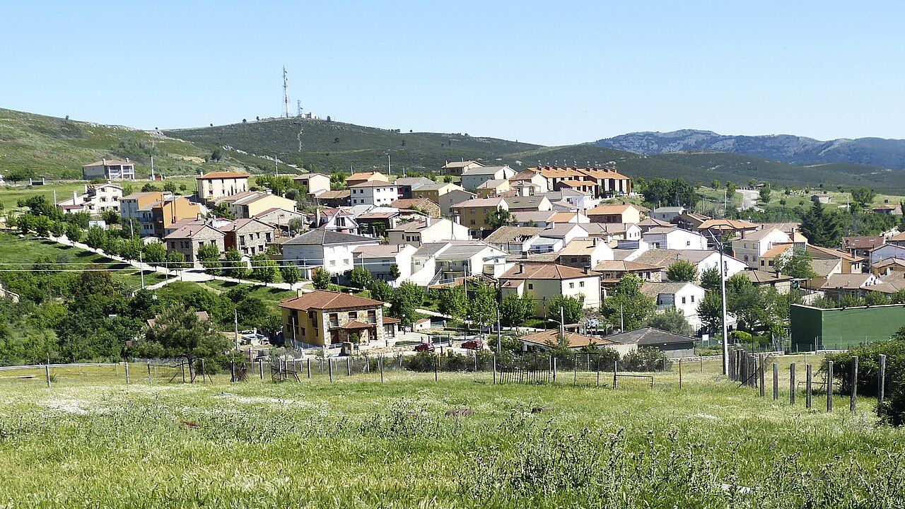 El pueblo de Robledillo de la Jara