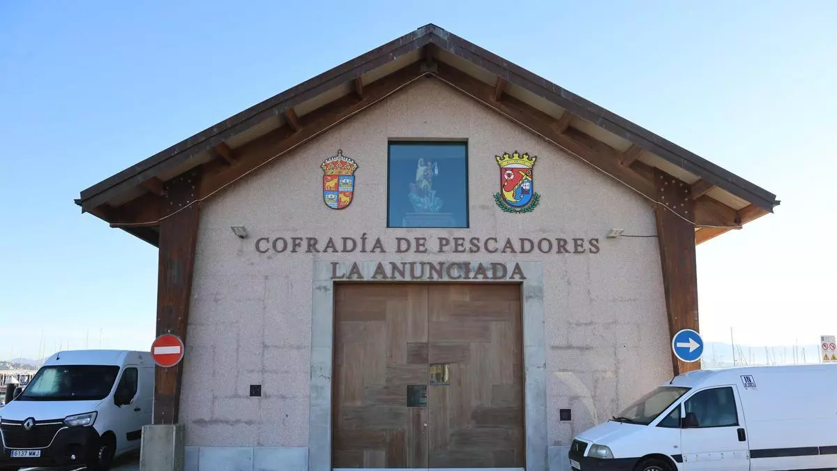 Condenan a dos percebeiros furtivos a indemnizar con 15.000 euros a la Cofradía de Baiona