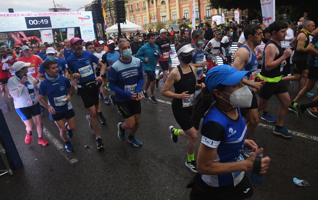 Así fue la salida de la maratón y la media maratón de Murcia (II)